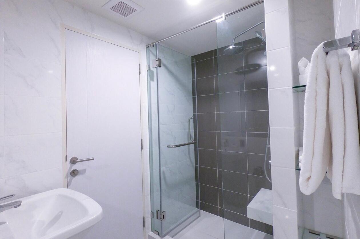 Hotel Niche Mono Sukhumvit 50 By Ariva Bangkok Zewnętrze zdjęcie
